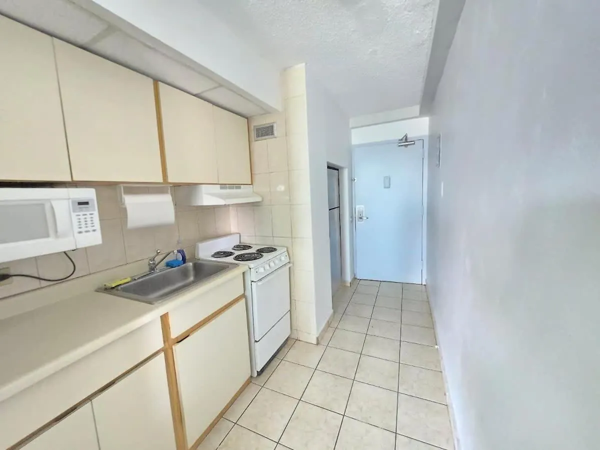 Apartment Steps From The Beach - Dining & Nightlife Nearby San Juan Puerto Rico