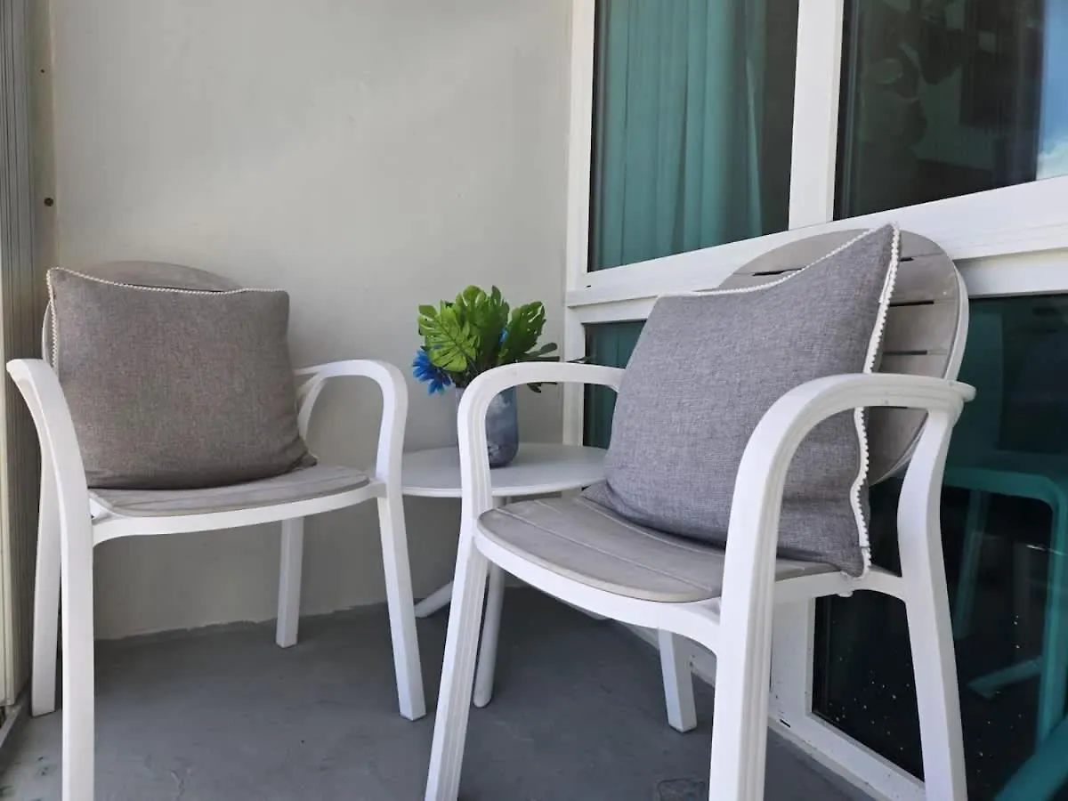 Apartment Steps From The Beach - Dining & Nightlife Nearby San Juan